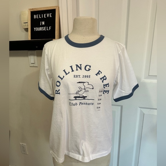 NEW - Uniqlo - Women’s T shirts - Picture 5 of 6